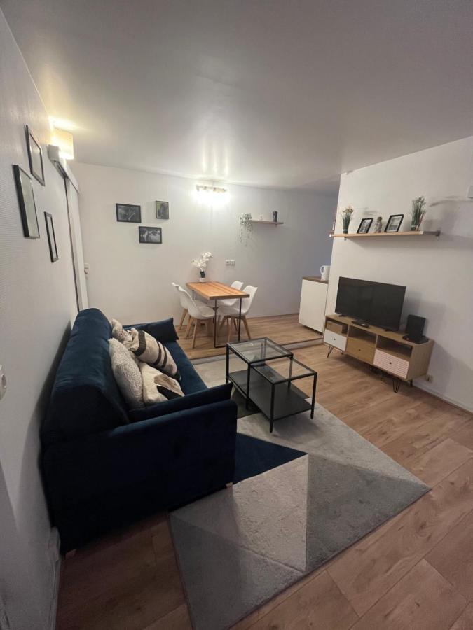 Chateau Versailles A 10 Min A Pied Apartment Exterior foto